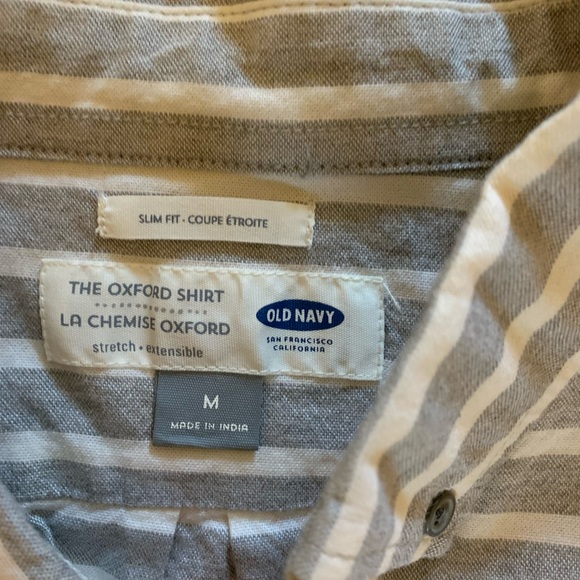 Old Navy Men’s M shirt. Never worn - Picture 3 of 3